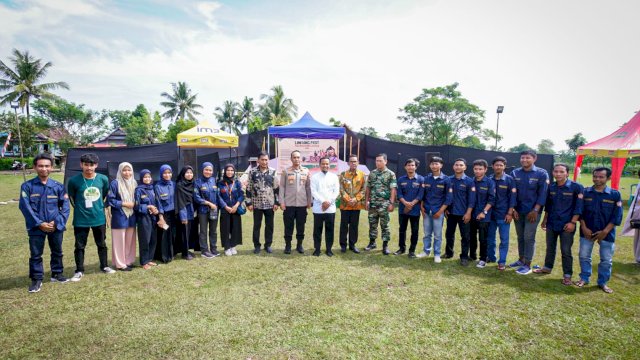 Buka Pesta Rakyat Adat Lammang, Gubernur Andi Sudirman : Antusias UMKM, Geliatkan Ekonomi