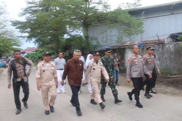 Alamsyah Sahabuddin Dampingi Kapolrestabes Makassar Saat Baksos di Tallo