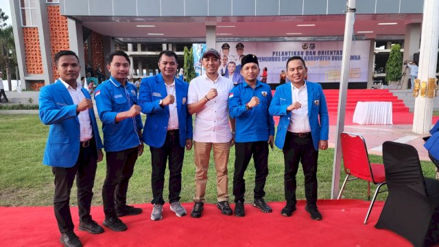 Hadiri Pelantikan DPD KNPI, H Amry Harap Kekuatan Pemuda Berkontribusi Nyata Bagi Kemajuan Bulukumba