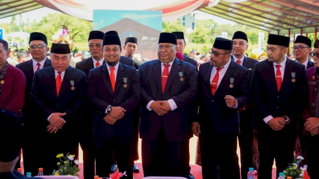 Jaga Ketahanan Pangan di Indonesia, Andi Sudirman Diganjar Penghargaan dari Presiden RI