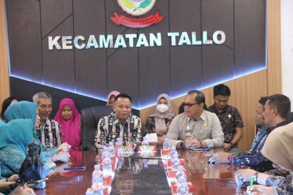 Camat Tallo Terima Kunjungan Studi Tiru dari Pemerintah Kecamatan Polewali