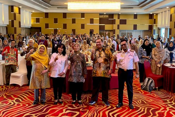 Kementerian Perindustrian Bareng Disperindag-Disdag Makassar Sosialisasi dan Bintek Pendaftaran Sertifikat TKDN