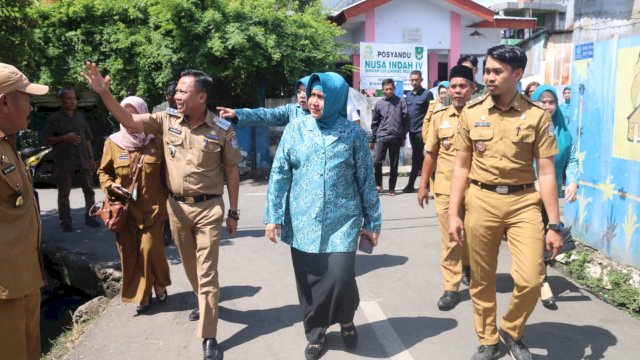 Camat Tallo Dampingi Ketua TP PKK Makassar Kunjungi Kelurahan Pannampu