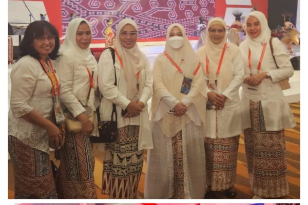 Di Hadapan Iriana Jokowi, Ketua Dekranasda Takalar Pamerkan Produk Lokal