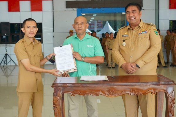 Bupati Maros Chaidir Syam Launching Satu Desa Satu Bank Sampah