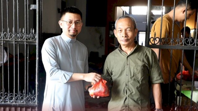 Usai Shalat Idul Adha, Bapenda Makassar Laksanakan Pemotongan Hewan Kurban