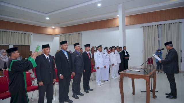 Bupati Basmin Mattayang Lantik Kasatpol PP Luwu