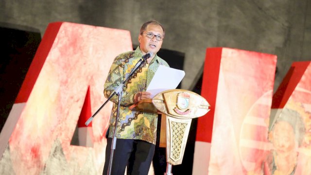 Danny Pomanto Akrabkan Budaya Makassar Kepada Ratusan Jenderal MNEK dalam Gala Dinner
