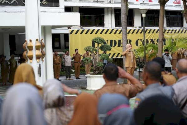 Pimpin Apel Pagi, Wawali Makassar Fatmawati Rusdi Tekankan Kedisiplinan Pegawai dan Budaya Bersih