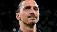 Bikin Haru, Tangis Zlatan Ibrahimovic Pecah saat Umumkan Pensiun: Saya Pamit dari Sepakbola!