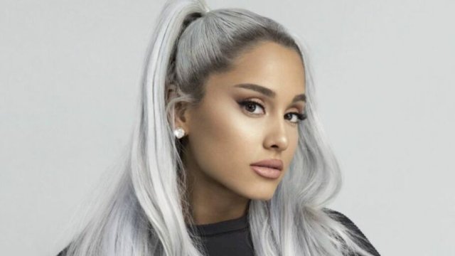 Ariana Grande.(F-INT)