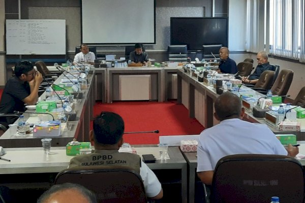 Rapat Bersama BPBD, Komisi E DPRD Sulsel Pertanyakan Penanganan Abrasi di Bulukumba