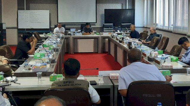 Rapat Bersama BPBD, Komisi E DPRD Sulsel Pertanyakan Penanganan Abrasi di Bulukumba