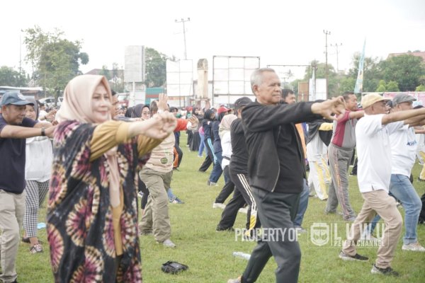 Pemkab Luwu Gelar Sosialisasi Aksi Bergizi Melalui Senam Bersama Masyarakat
