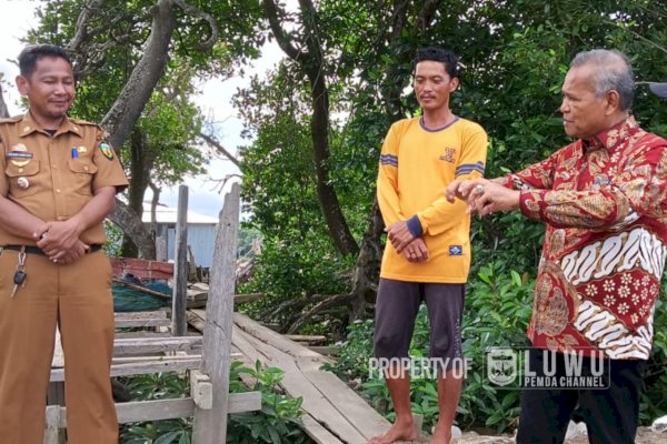 Menyeberang Sungai ke Sekolah, 4 Pelajar Diberi Sepeda Oleh Bupati Luwu Basmin Mattayang