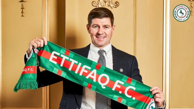 Gabung ke Liga Arab, Steven Gerrard Jadi Pelatih Al Ettifaq, Kontrak Selama 2 Tahun