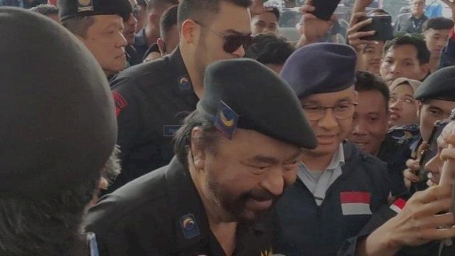 Surya Paloh dan Anies Baswedan Tiba di Apel Siaga Perubahan Partai NasDem.(F-INT) 
