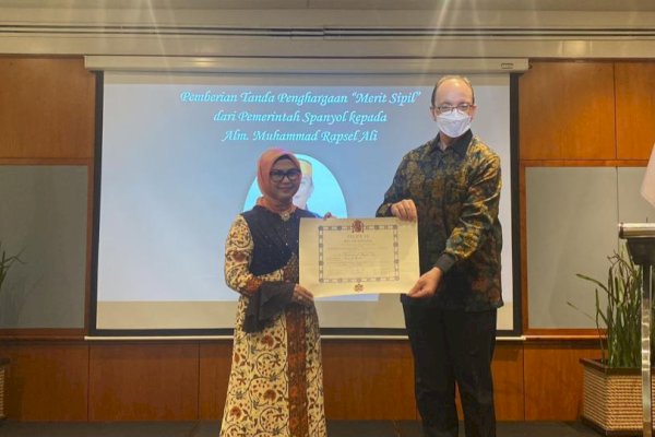 Pemerintah Kerajaan Spanyol Beri Penghargaan Merit Sipil untuk Almarhum Muhammad Rapsel Ali