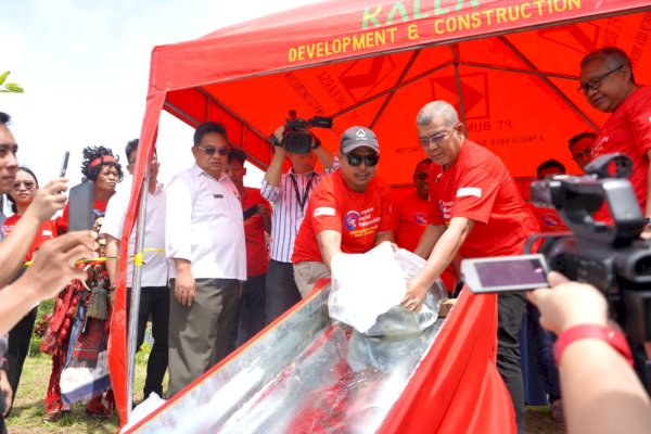 Bumi Karsa Tebar 20 Ribu Benih Ikan di Danau Tondano