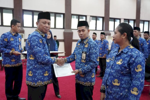 Pj Sekprov Lantik 112 Pejabat Fungsional Lingkup Pemprov Sulsel