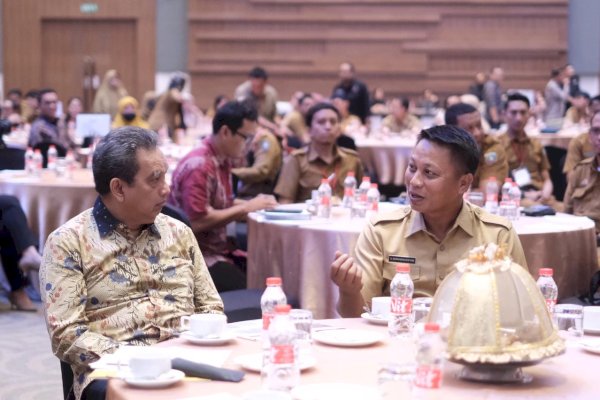 Pj Sekprov Sulsel Buka Rakor Unit Kerja Pengadaan Barang Jasa