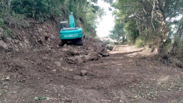 Pemprov Lanjutkan Pembangunan Jalan dan Jembatan di Ruas Tanabau – Ngapaloka – Patumbukkang di Selayar