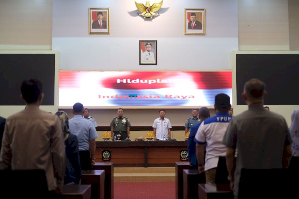 Sekda Buka Rakor Gangguan Kamtibmas Wilayah Sulsel