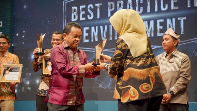 PT Bumi Karsa Raih Bronze Kategori Best Practice in Environment di Ajang CSR Outlook Award 2023