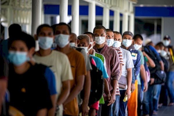 Tak Hanya yang Ilegal, Banyak Pekerja Migran Indonesia Pulang ke Tanah Air dengan Kondisi Stres dan Gila