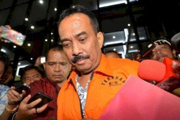 Eks Wali Kota Blitar Didakwa Lakukan Pencurian dengan Kekerasan di Rumah Dinas: Dendam Dilaporkan ke KPK