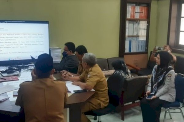 Verifikasi Rancangan Renja-PD Tahun 2024 Sekretariat Daerah Dilaksanakan Oleh Bappeda Makassar