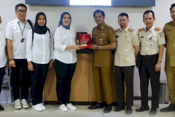 Firman Pagarra Terima Kunjungan Bapenda Tangeran Selatan, Bahas Optimalisasi Pajak Daerah