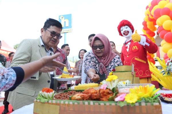 Gerai McDonald’s Palopo Telah Diresmikan Walikota