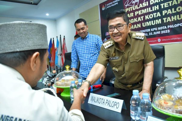 Giat KPU, Rapat Pleno Terbuka Rekapitulasi Dan Penetapan Daftar Pemilih Tetap