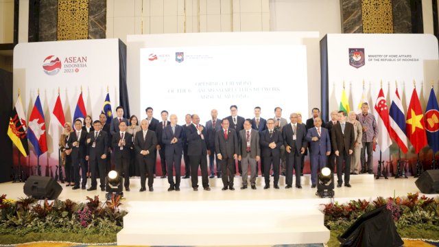 Kadis Kominfo Wakili Danny Pomanto di Forum Internasional ASCN 2023, Paparkan Inovasi Longwis Hingga Marvec