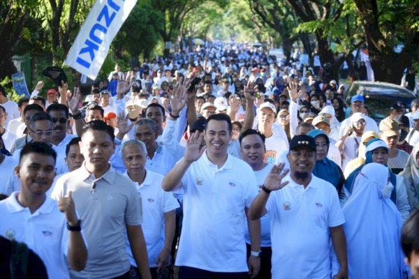 Gubernur Andalan dan Bupati Yusran Jalan Sehat Anti Mager Bersama Puluhan Ribu Warga Pangkep