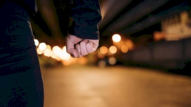 Duh! Anak Pukuli Ayah dan Ibu Kandung karena Air Kamar Mandi