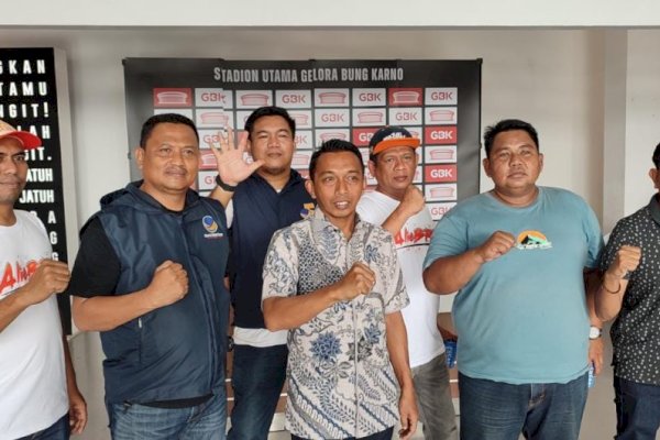 Ribuan Kader NasDem Sulsel Terbang ke Jakarta dengan Biaya Sendiri