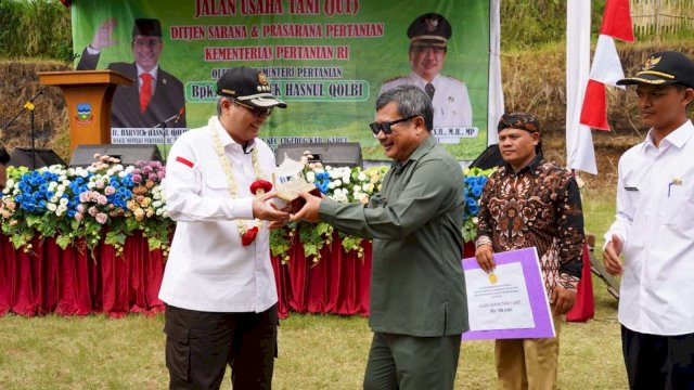 Kabupaten Garut Terima Bantuan Peningkatan Usaha Tani Hampir Rp4,5 Miliar