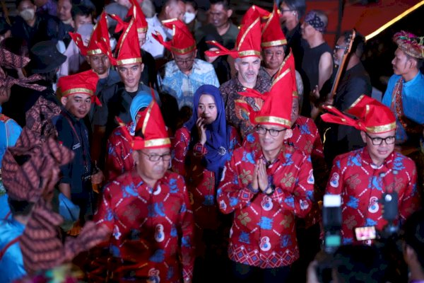 Menparekraf Sandi: Makassar F8 The Best Waterfront Festival di Dunia