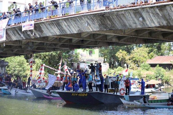 Ratusan Peserta Ikuti Festival Nelayan di Pangkep