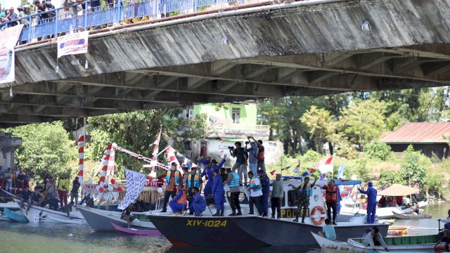 Ratusan Peserta Ikuti Festival Nelayan di Pangkep