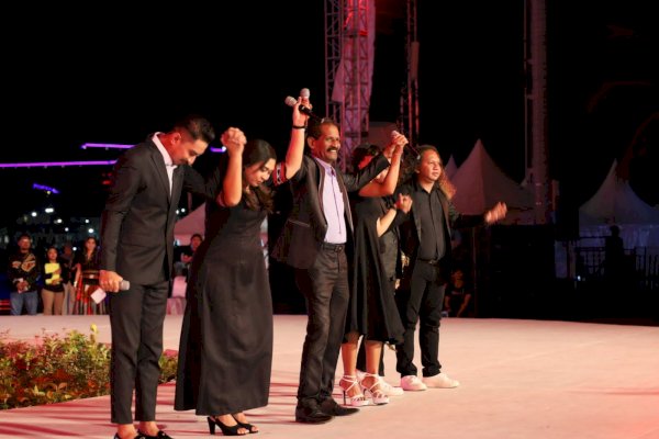 Vokal Grup Amboina dan Tari Poco-Poco FOKBI Buat Pengunjung F8 Bergoyang