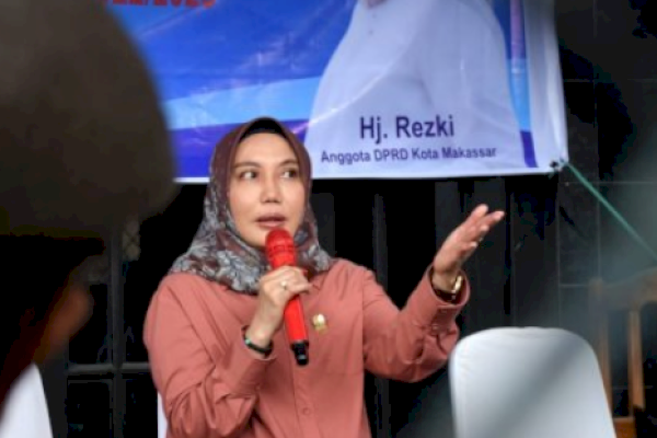 Gelar Reses, Anggota DPRD Makassar Hj Rezki Bahas Pentingnya Bantuan Hukum Terhadap Masyarakat Menengah Kebawah