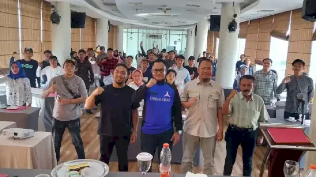 Anggota DPRD Makassar Ray Suryadi Arsyad Dorong Pemuda Kota Makassar Lebih Kreatif dan Inovatif