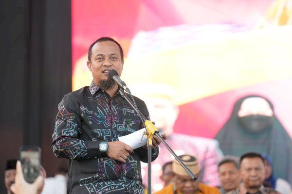 Gubernur Andi Sudirman : Setelah 30 Tahun, Kembali Dibangun Jembatan Pacongkang