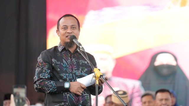 Gubernur Andi Sudirman : Setelah 30 Tahun, Kembali Dibangun Jembatan Pacongkang