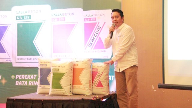 Launching Mortar Instan, Kalla Beton Rangkaikan Program CSR Upgrade Skill Tenaga Terampil Pertukangan