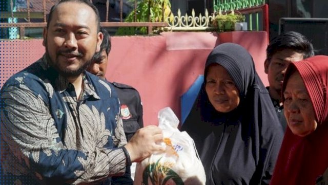 Andi Pangerang Dampingi Wali Kota Makassar Lepas-Serahkan Bantuan Pangan Beras