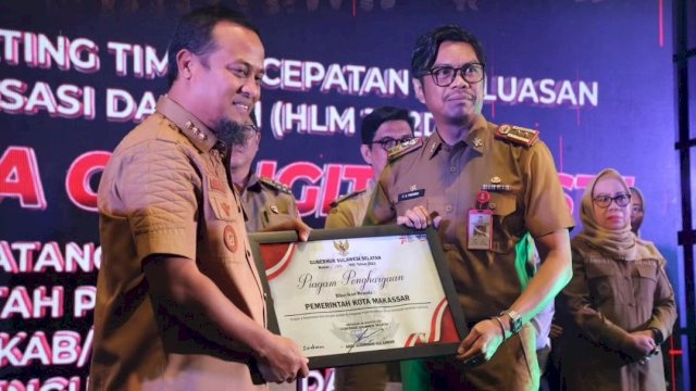 Mantap! Bapenda Makassar Sabet Penghargaan Kepatuhan-Pembayaran Pajak Kendaraan Dinas Terbanyak 2023